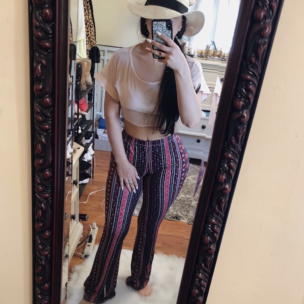 Fashionnova flared leggings